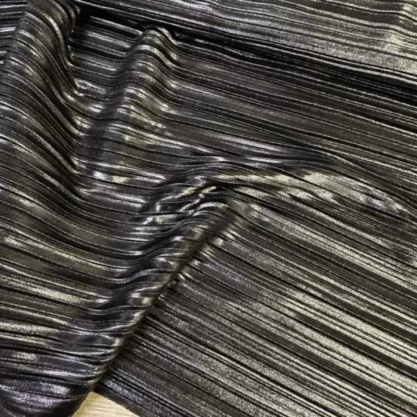 plissé tissu plissé noir irisé